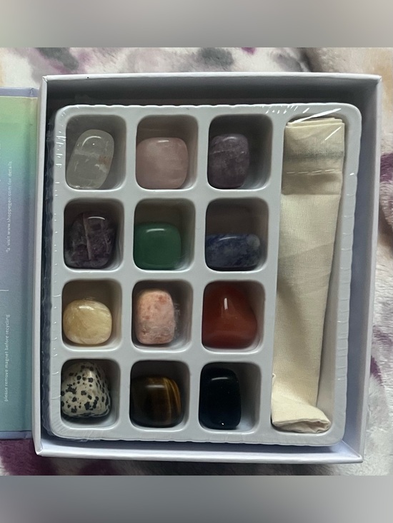 Other - Polished Tumbled Stone Crystal Set - Multi Color